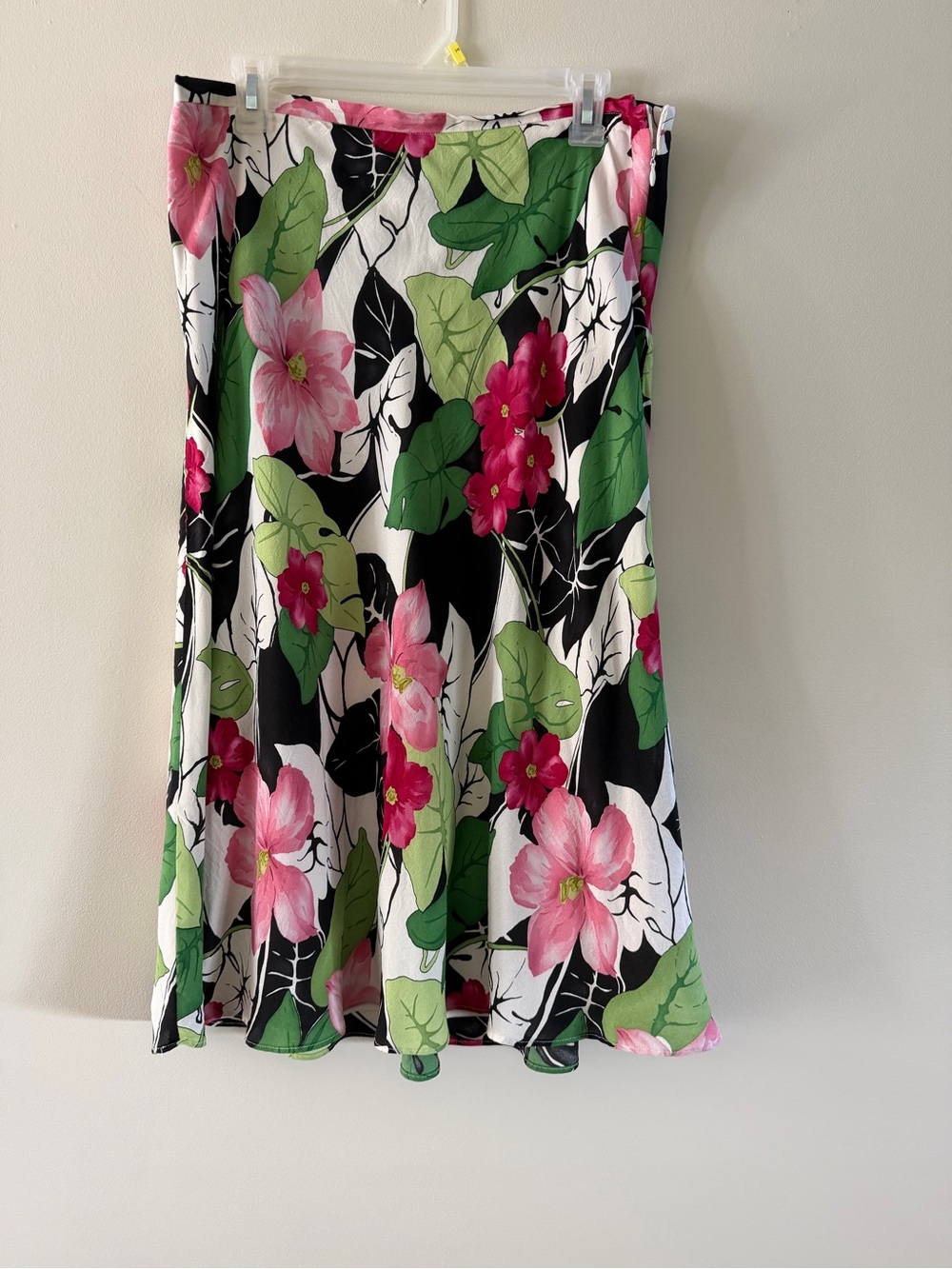 Charter Club 100%Silk Pink & Green Floral A-Line Skirt Size 14
